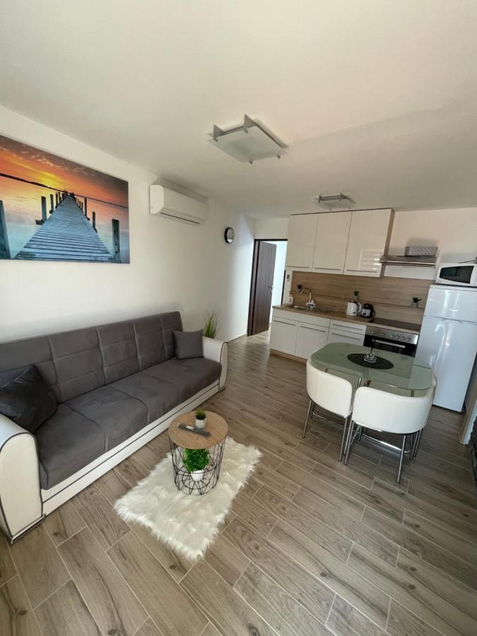 Apartman Gabrijela Apartment โอปาติยา ภายนอก รูปภาพ